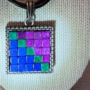 CHICO’S PENDANT NECKLACE